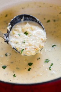 cheesy_cauliflower_soup