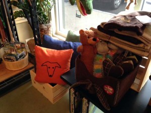 Pillows and Pet Beds from The Pet Outpost