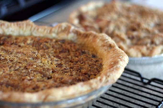 Pecan Pie and Apple Pie at the Holidays