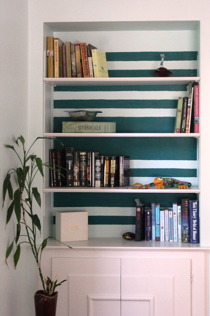 Striped_Bookshelves